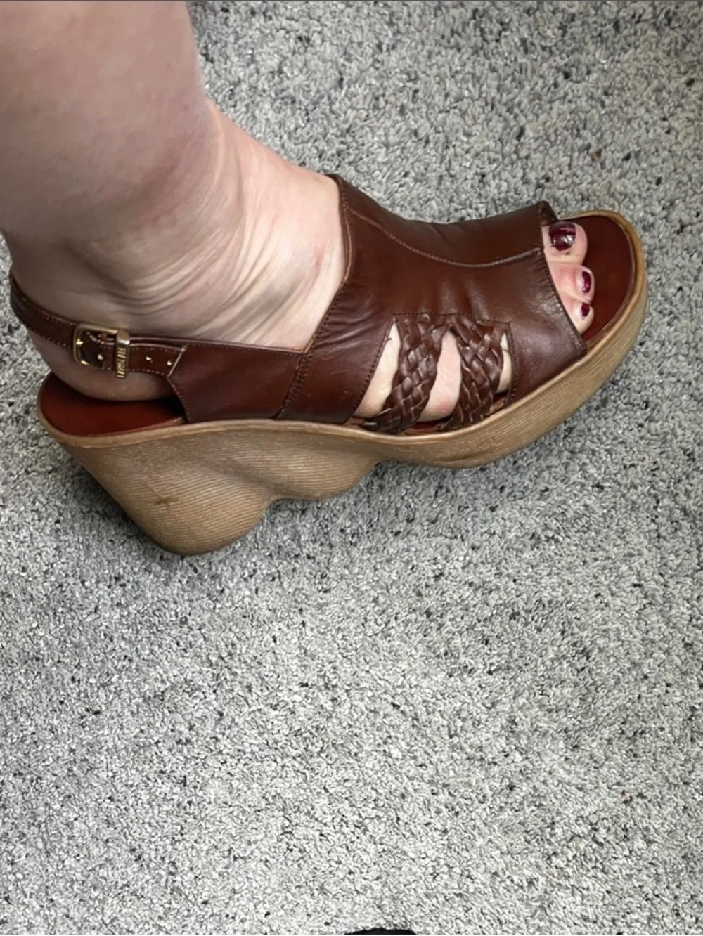 Famolare-Beautiful Vintage Hi There platform Leather Woven Slingback Sandals